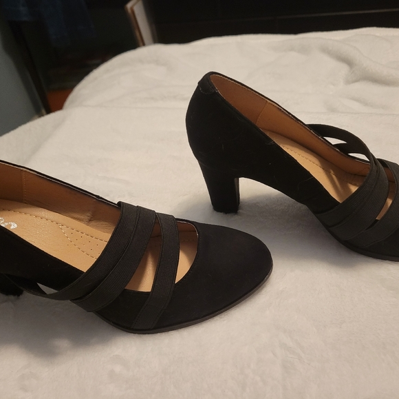 JG shoes - Picture 4 of 7